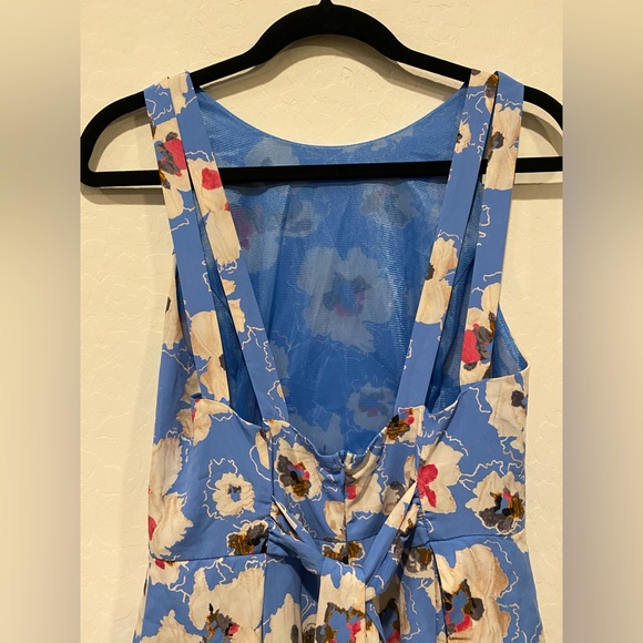 ASTR Open Back Romper - Picture 9 of 13